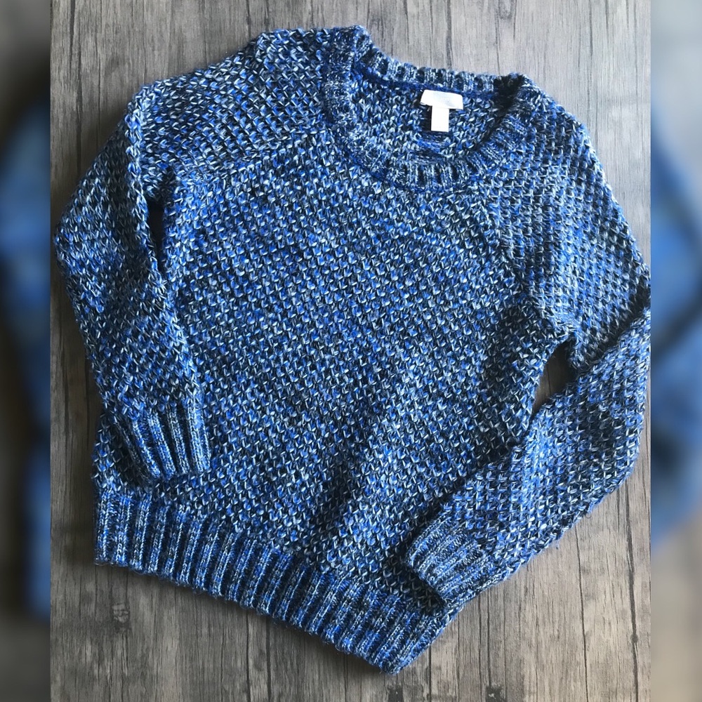 THICK KNIT SWEATER